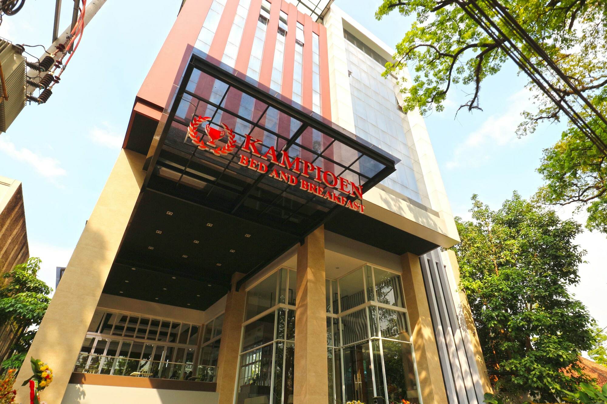 Kampioen Bed & Breakfast Bandung Exterior photo